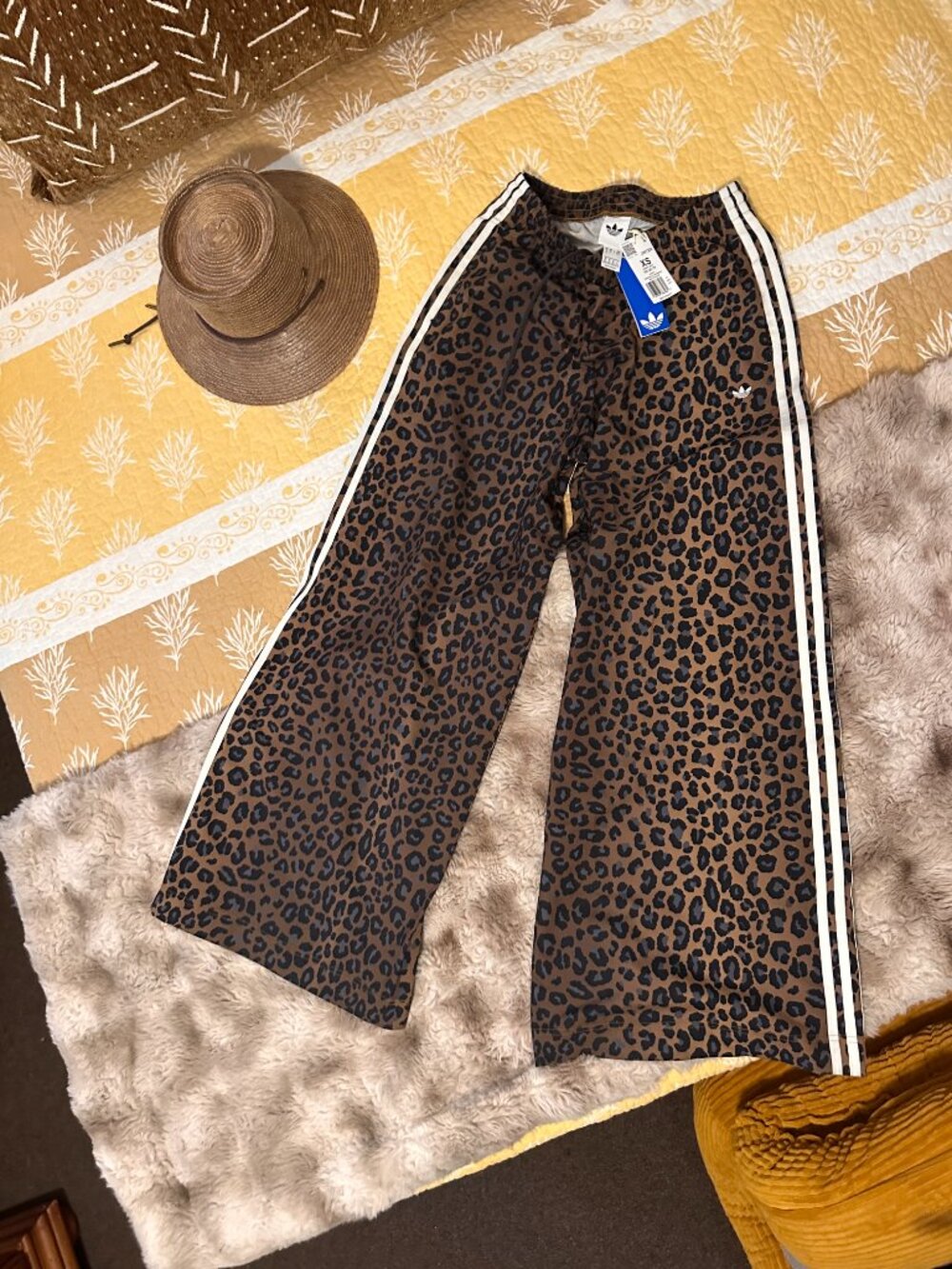 New NWT adidas Women's Leopard Firebird Track Pants XS - JW7302 - Picture 2 of 9